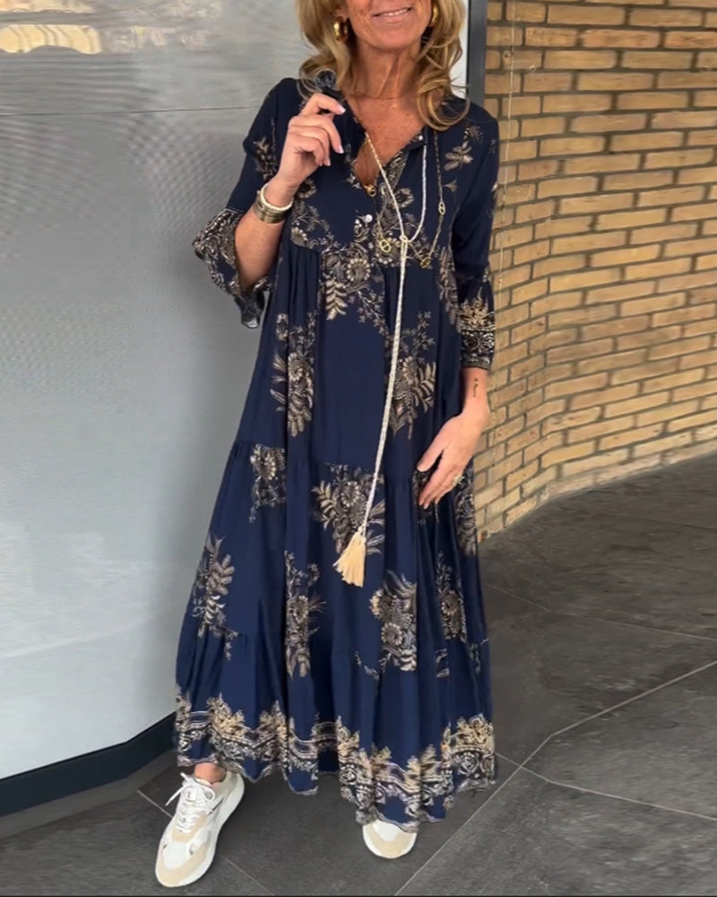 Soft Vintage Dress with Relaxed V-Neck Fit