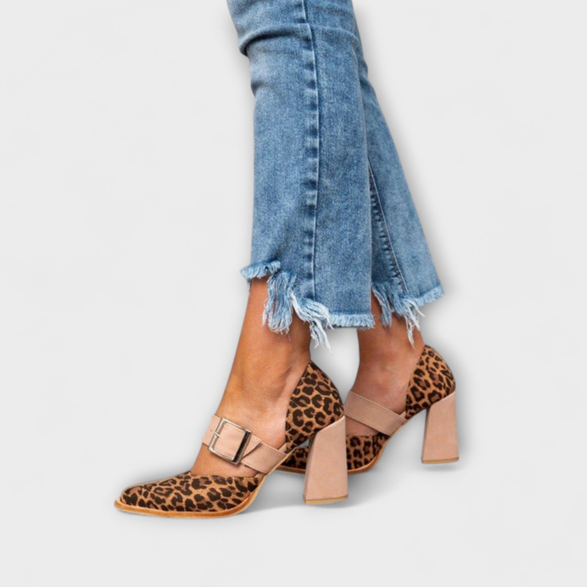 Chic Leopard Print Block Heel