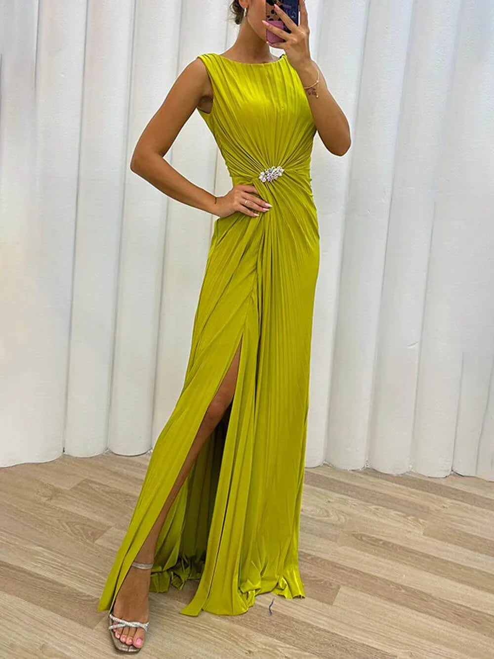 Elegant Pleated Long Evening Gown