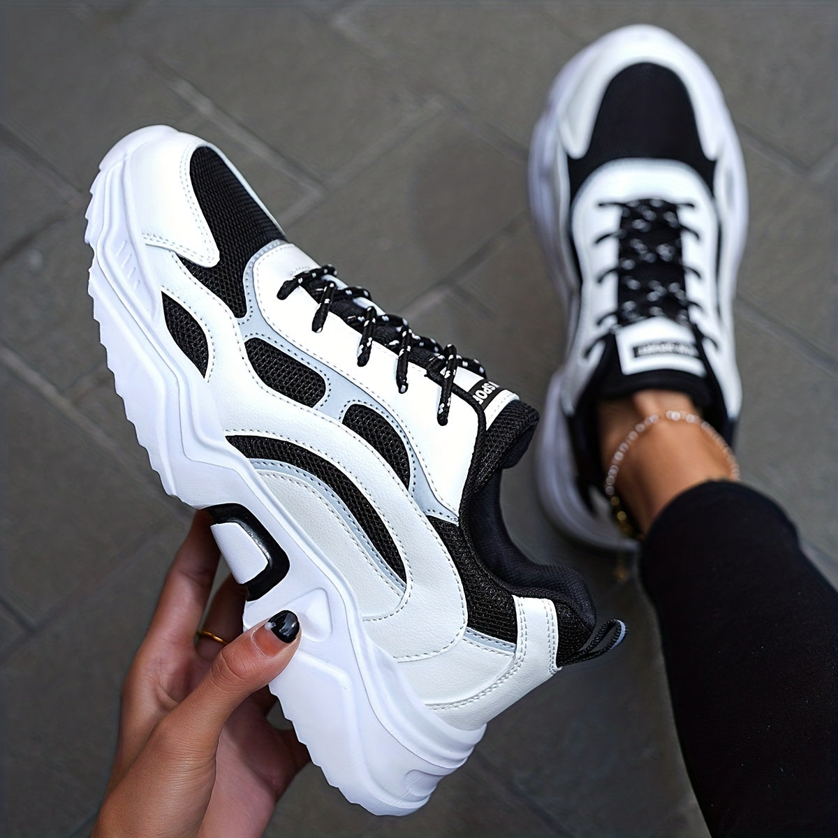 Thalia – Trendy Platform Chunky Sneakers