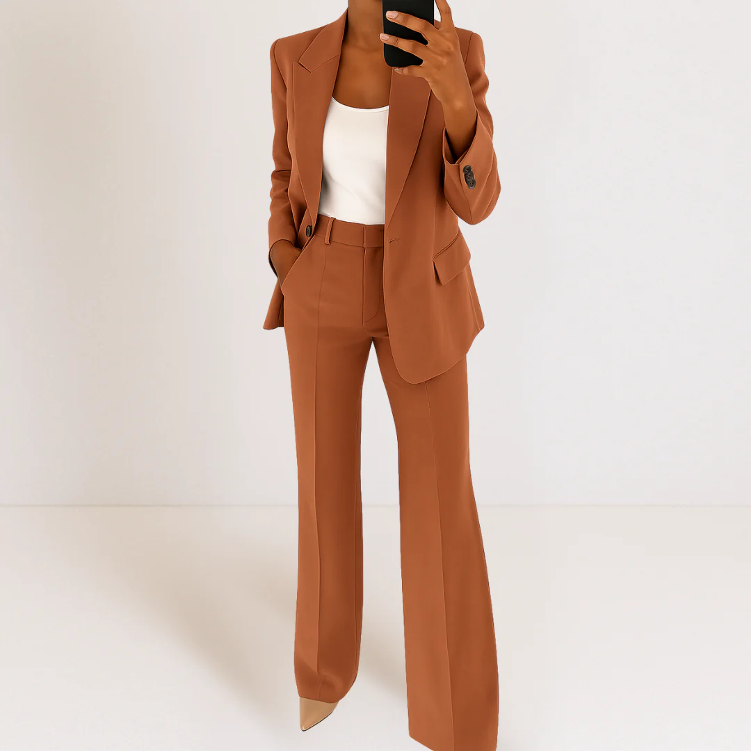 Modern Blazer Outfit with Bold Stripe Trim