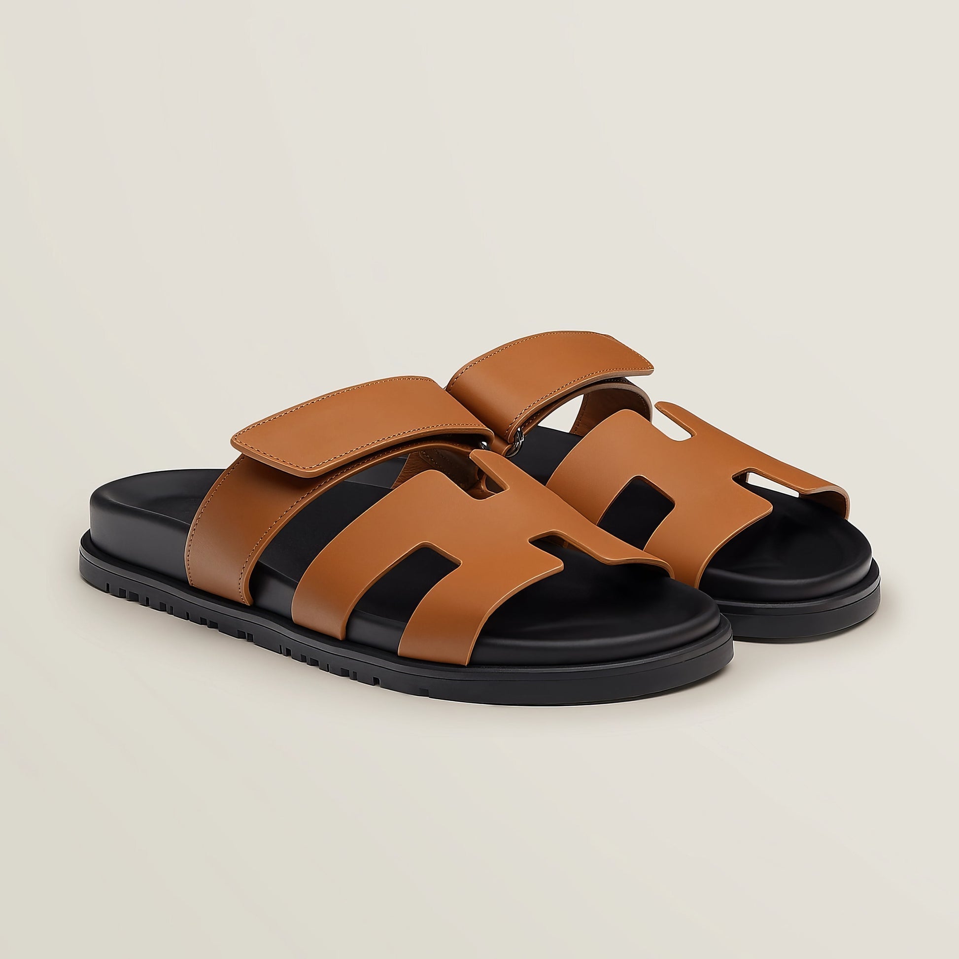 Elegant Sandals with Classic Italian Flair