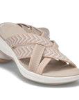 Elegant Supportive Sandals with Soft Fit