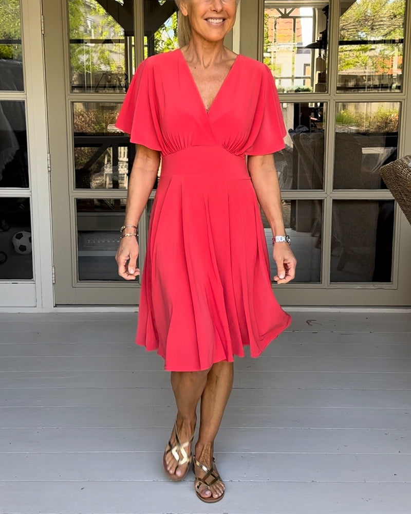 Solid color V-neck waisted butterfly sleeve casual dress