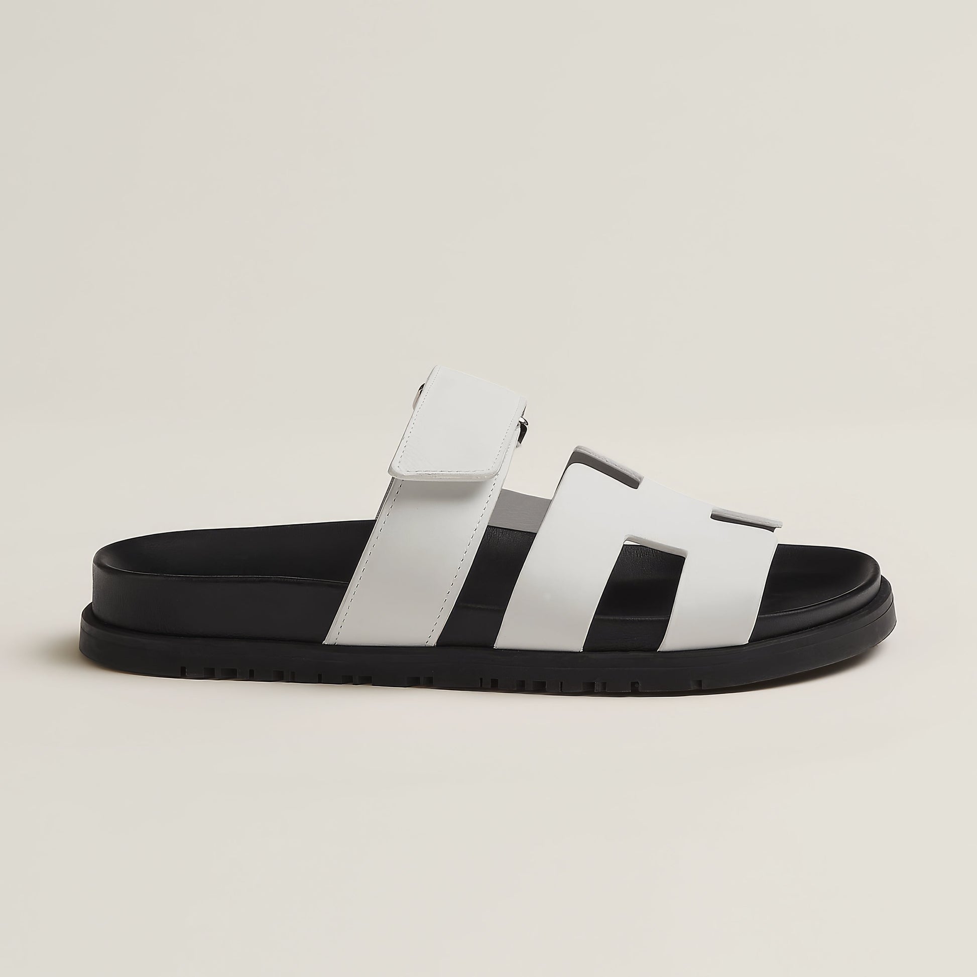 Elegant Sandals with Classic Italian Flair