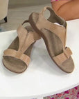 Casual orthopedic sandals