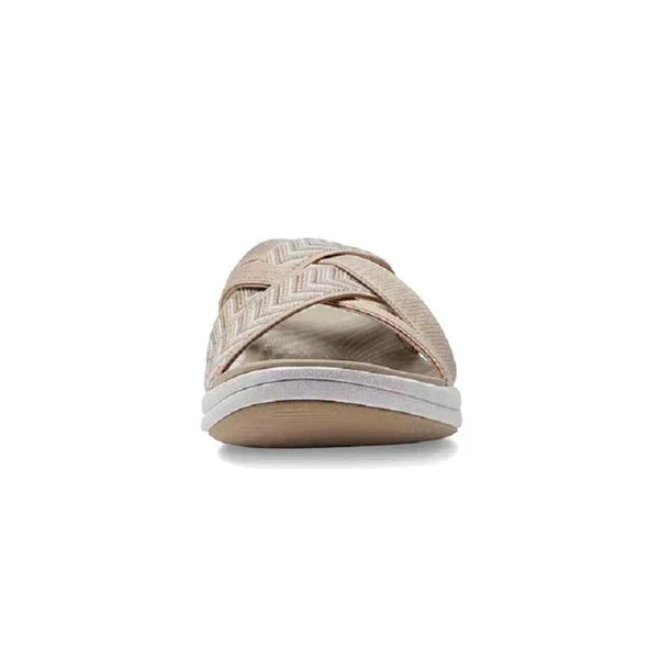 Elegant Supportive Sandals with Soft Fit