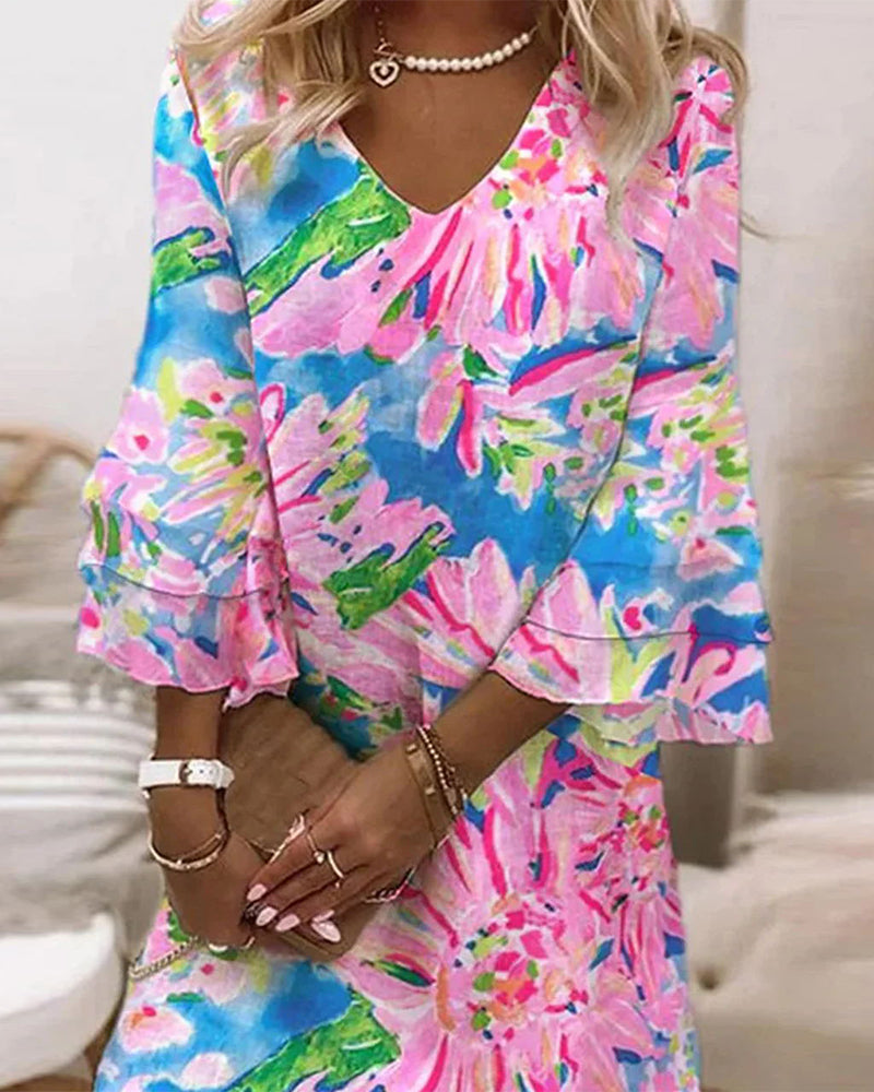 Elegant floral print V-neck bell-sleeve dress