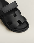 Elegant Sandals with Classic Italian Flair