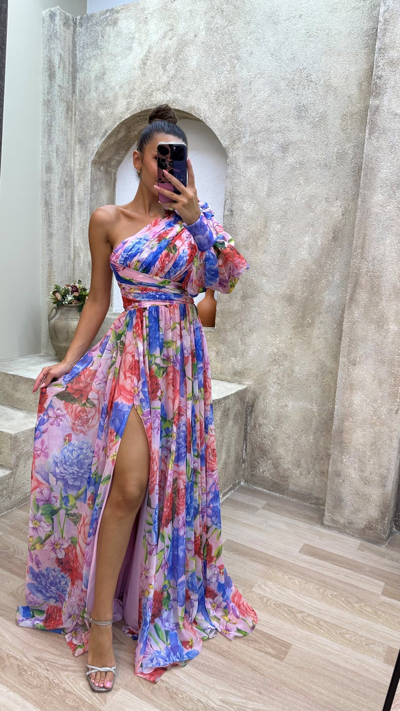 Lightweight Gown With Elegant Drape