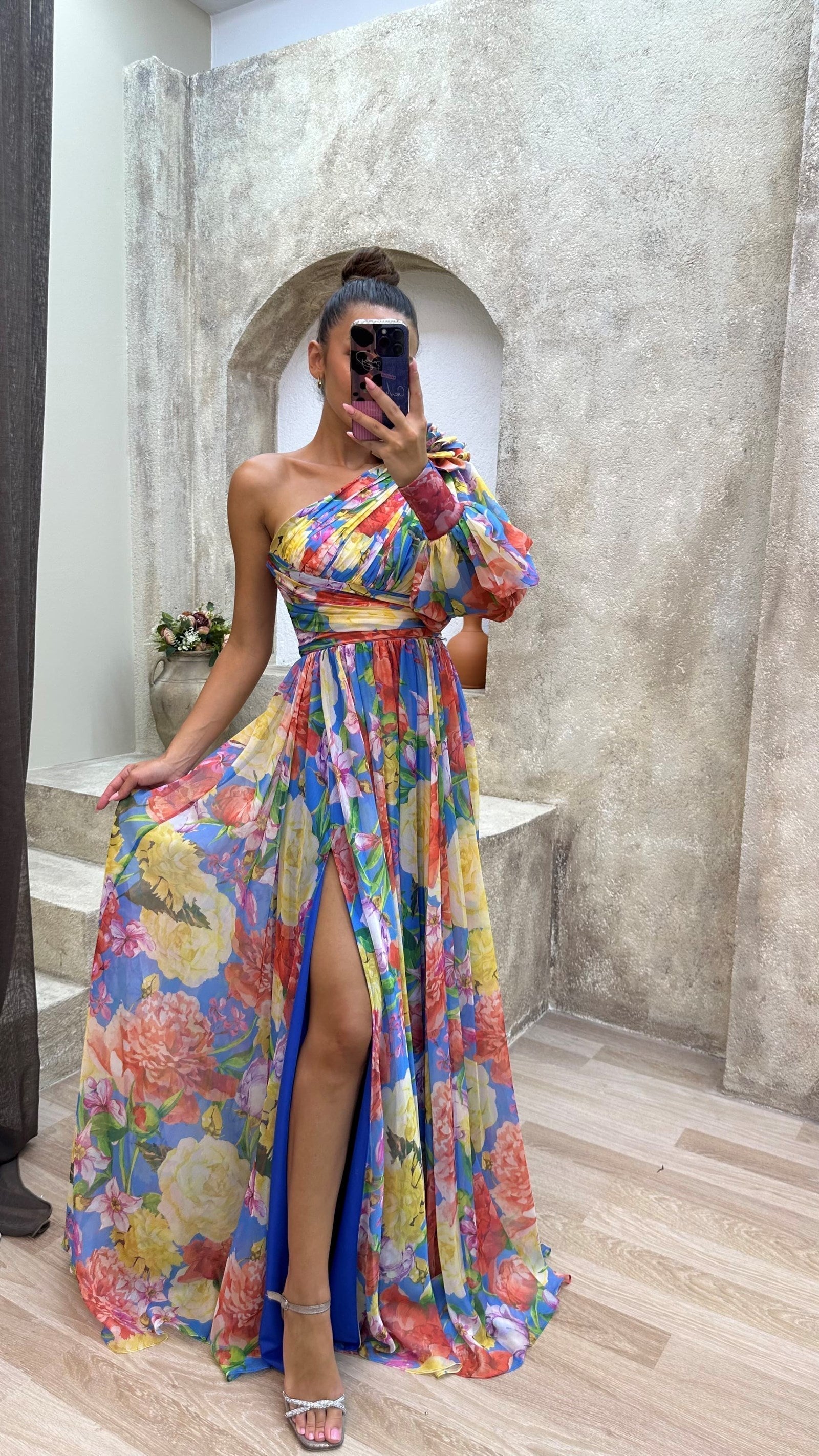 Lightweight Gown With Elegant Drape
