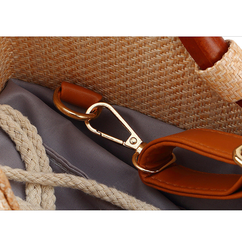 Stylish Wooden Handle Bag with Natural Charm