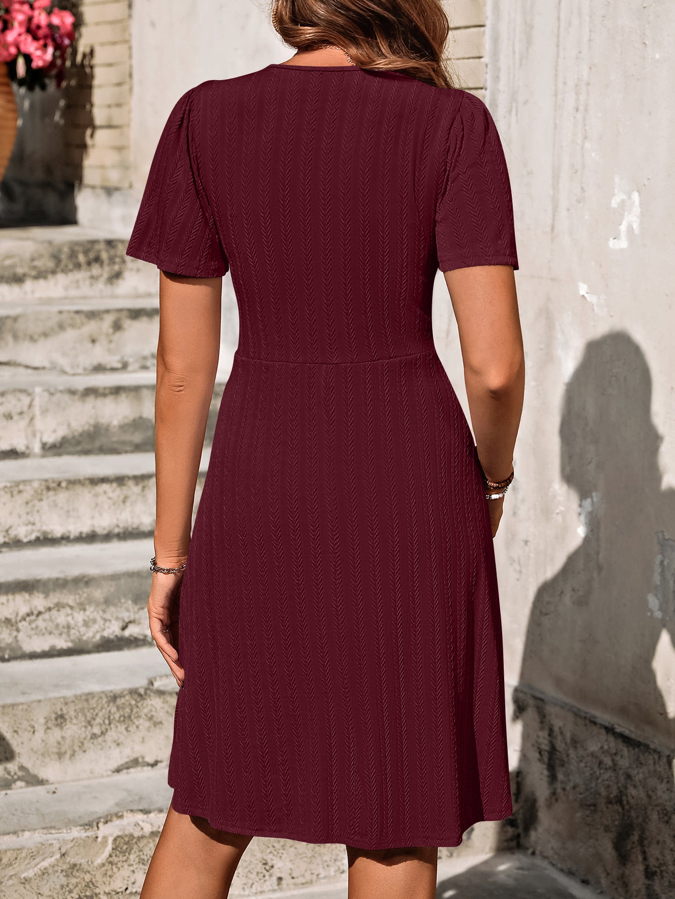 Casual summer dress with short sleeves