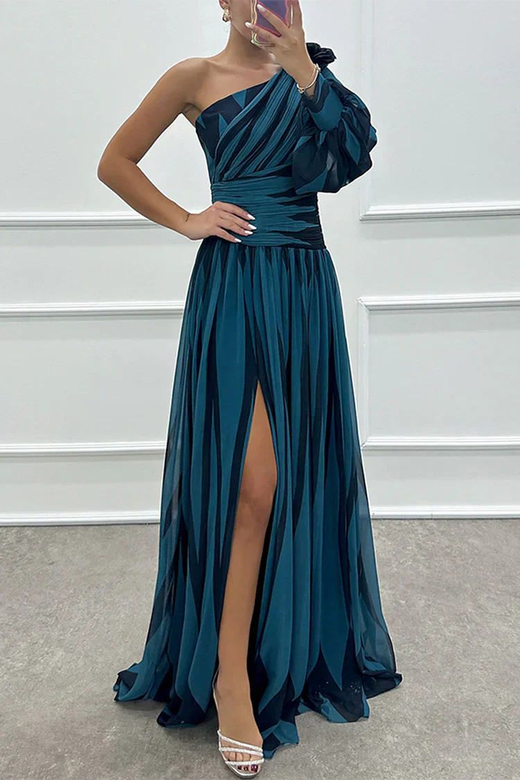 Elegant Striped One Shoulder Maxi Dress
