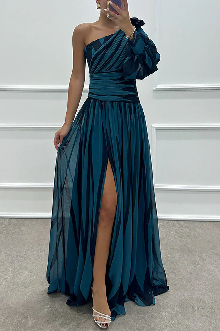 Elegant Striped One Shoulder Maxi Dress
