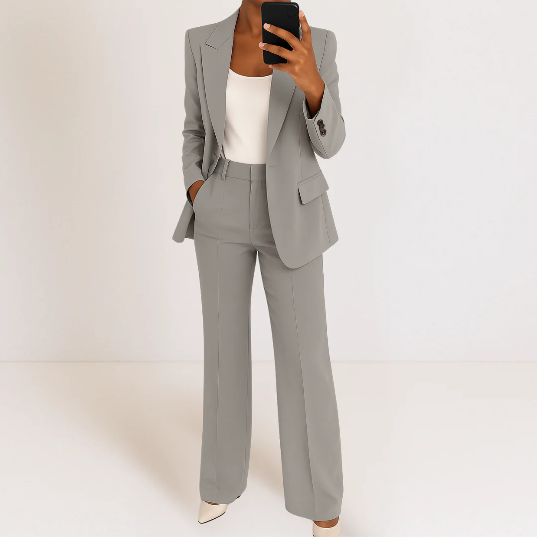 Modern Blazer Outfit with Bold Stripe Trim