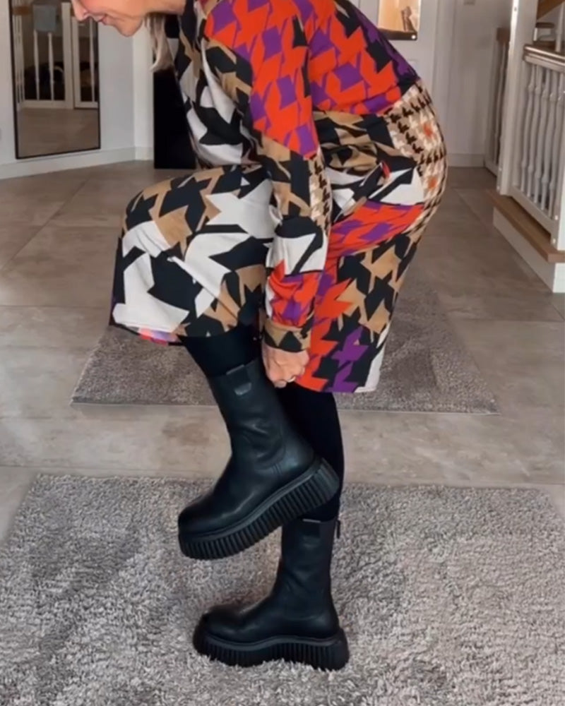 Printed v-neck long sleeve dress
