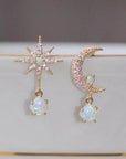 Moon and Star Earrings made of Gold and Opal