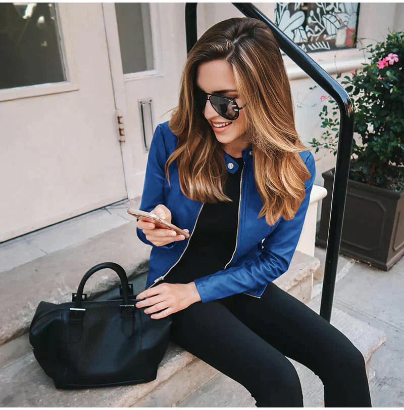 Elegant Leather Jacket with Custom Fit Feel