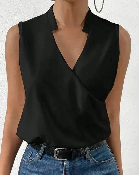Stylish Blouse with a Timeless Feel