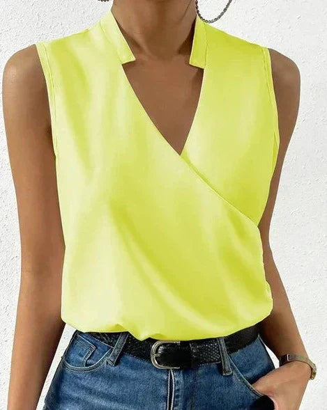 Stylish Blouse with a Timeless Feel