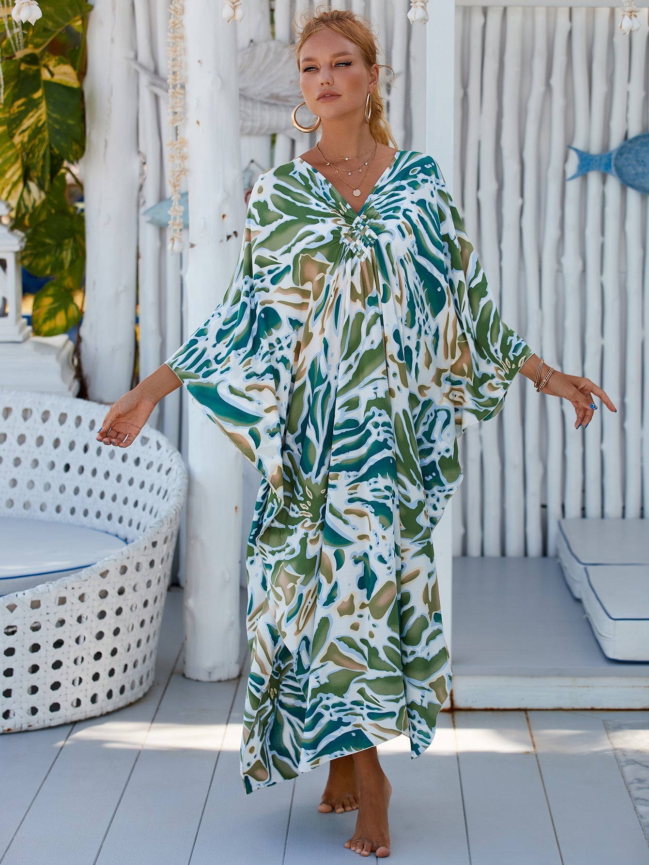 Chic Linen Dress with Ocean Pearl Vibes