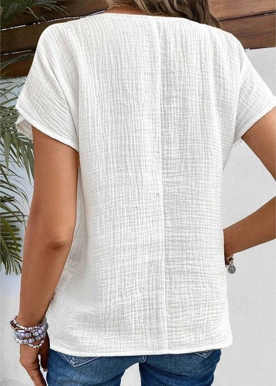 Chic Flowy Summer Blouse for Effortless Style