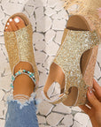 Toe Ring Flat Sandals – Minimalist, Comfortable Slip-On Style for Effortless Summer Outfits