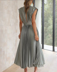 Elegant Maxi Dress With Flair
