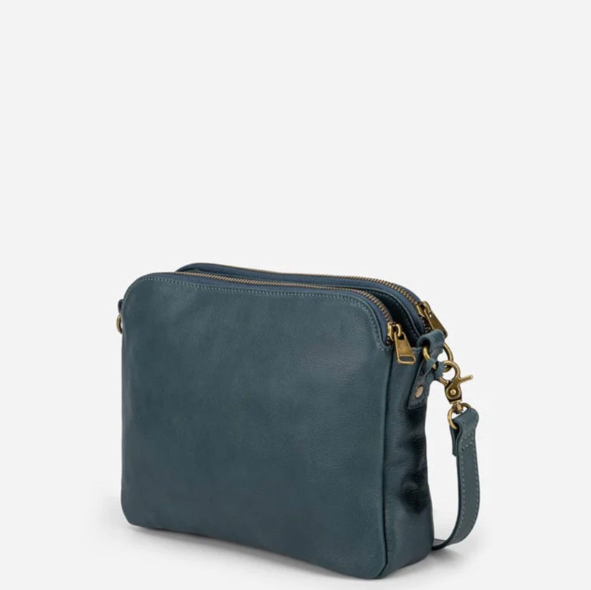 Compact Leather Bag with Clean Design