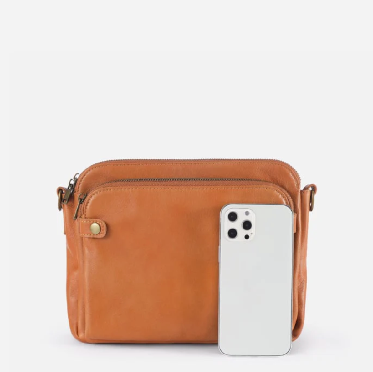 Compact Leather Bag with Clean Design