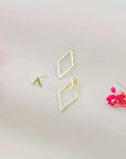 Refined Chic Earrings with Dual-Wear Design