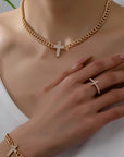Refined Jewelry Set with Delicate Shine