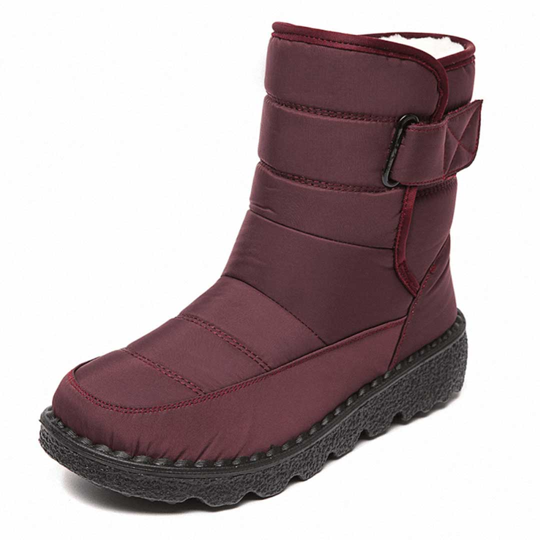 Warm Lined Snow Boots Perfect for Winter