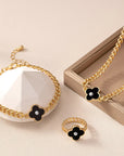 Refined Jewelry Set with Delicate Shine