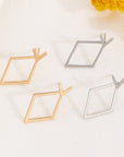 Refined Chic Earrings with Dual-Wear Design
