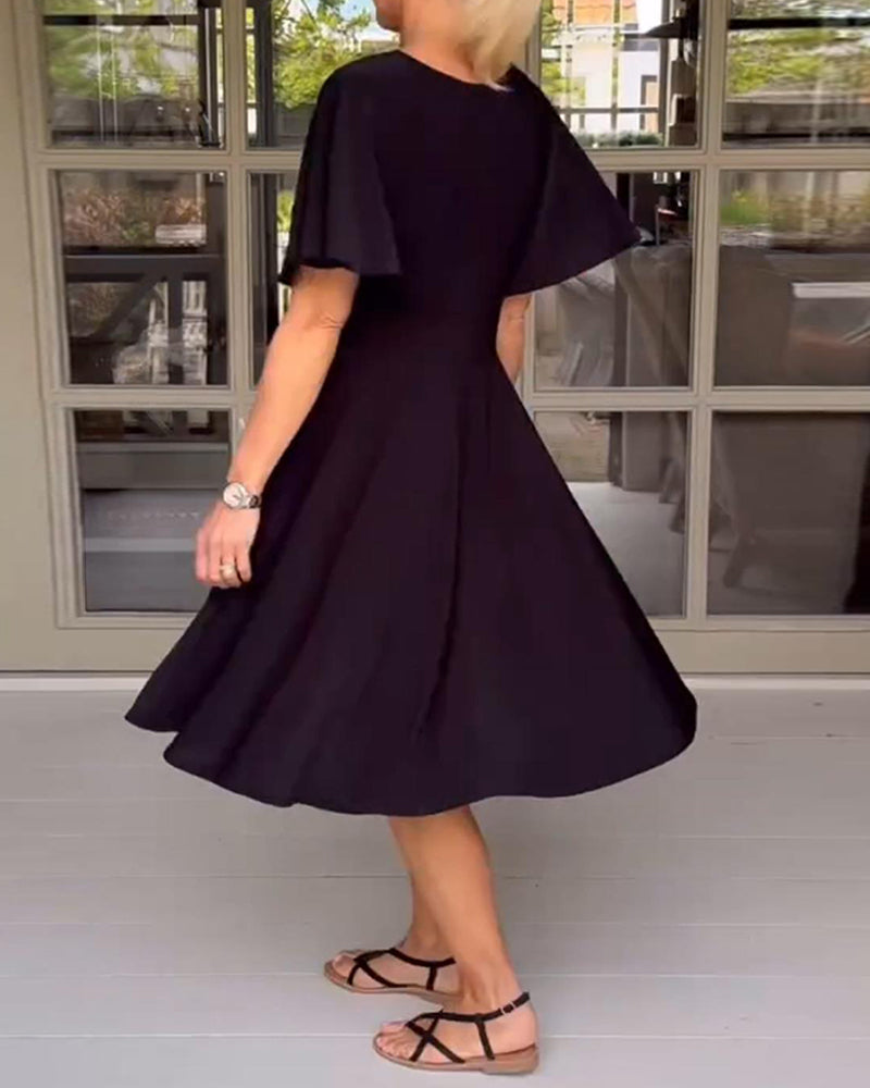 Solid color V-neck waisted butterfly sleeve casual dress