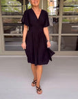 Solid color V-neck waisted butterfly sleeve casual dress