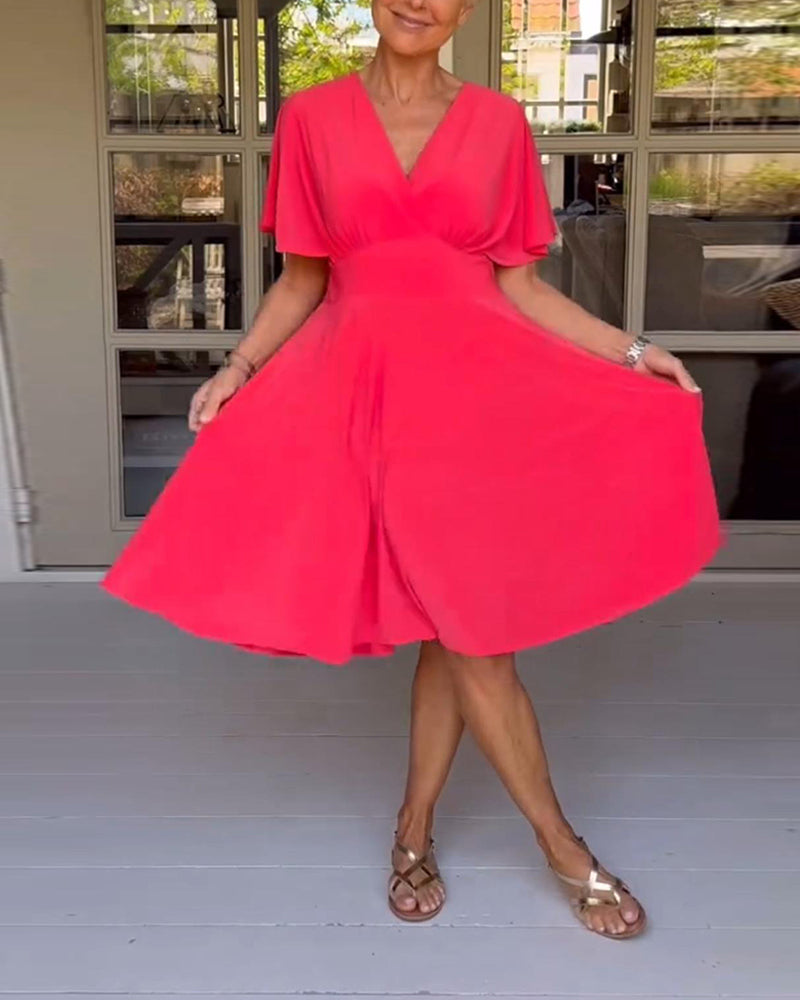 Solid color V-neck waisted butterfly sleeve casual dress