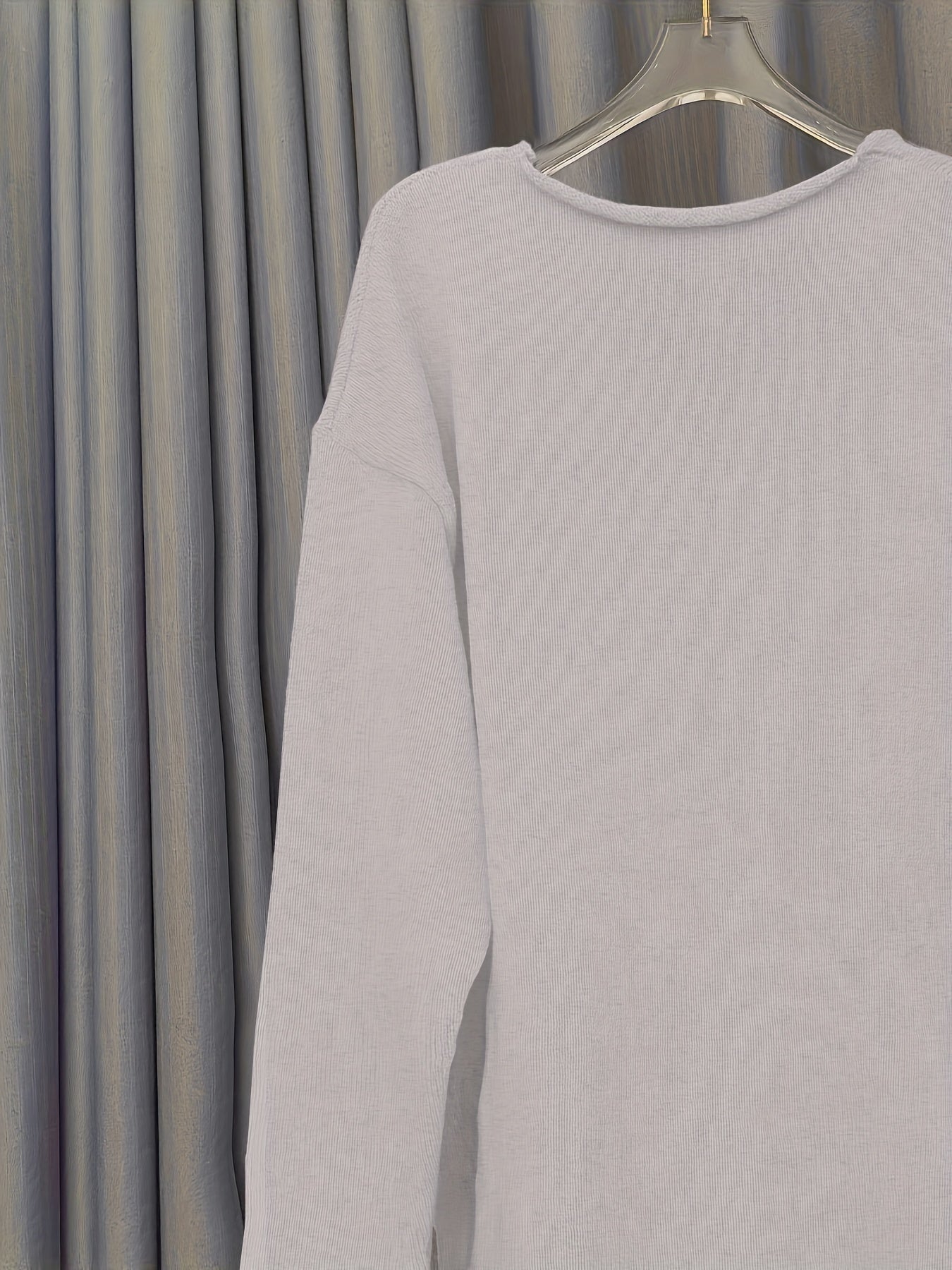 Women’s Plus Size V-Neck Knit Sweater