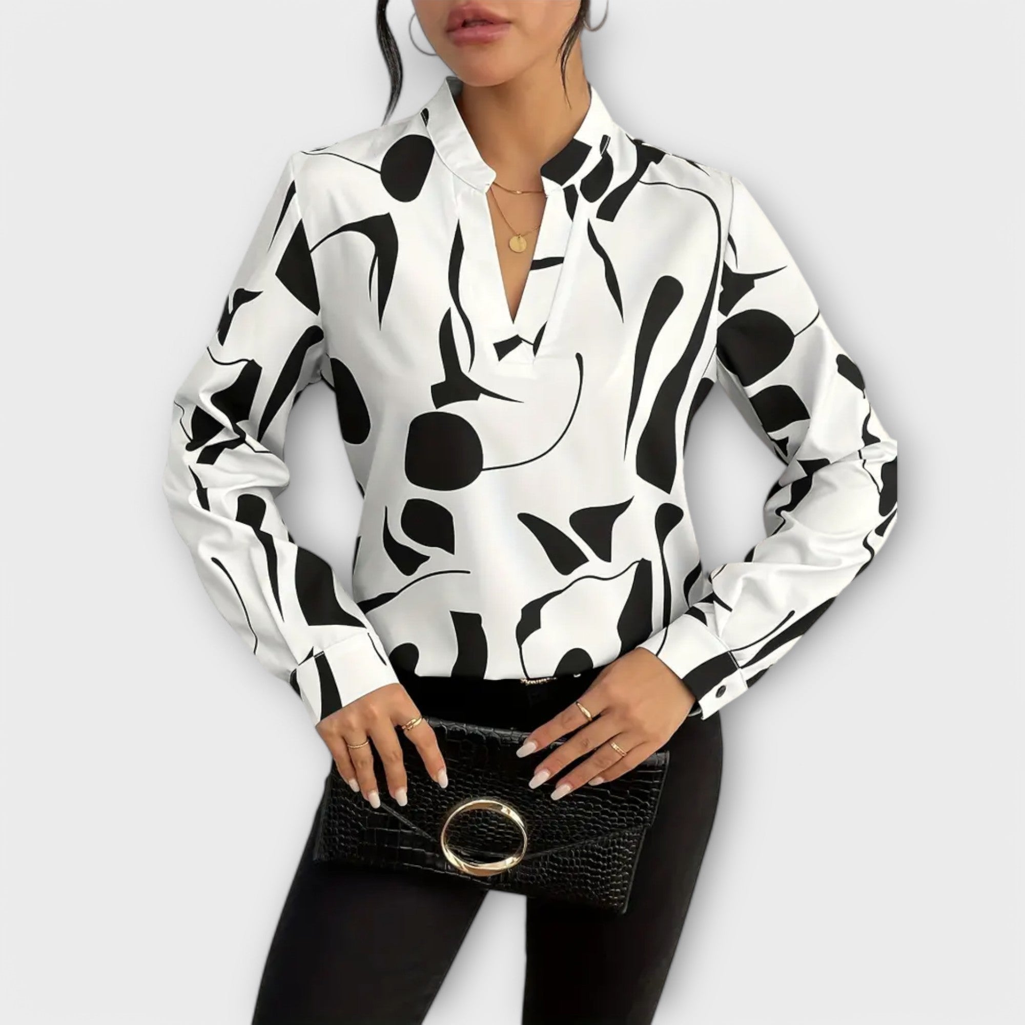 Elegant Blouse With Design – Lightweight, Feminine Statement Top for Workdays or Weekend Styling