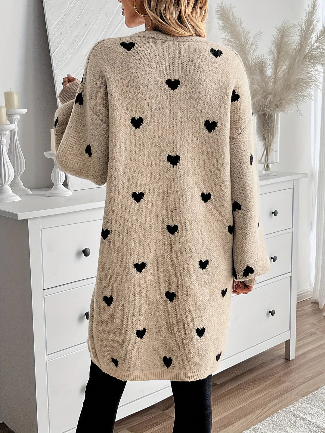 Julia Cozy Cardigan with Heart Pattern Design
