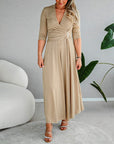Elegant solid color V-neck three-quarter sleeve dress