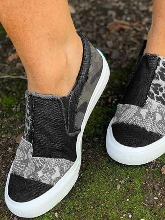 Trendy Pain Relieving Slip-ons