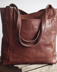 Classic Shoulder Bag with Timeless Style