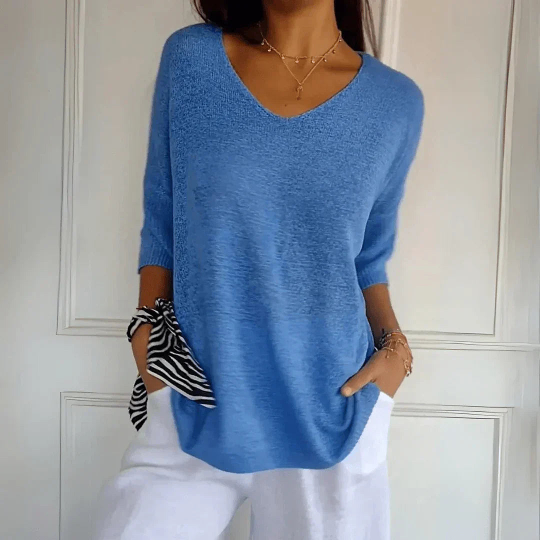 Elegant Blouse with a Relaxed Silhouette