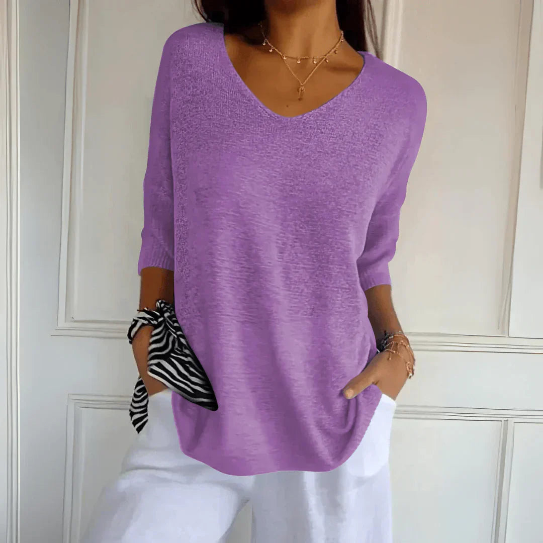 Elegant Blouse with a Relaxed Silhouette