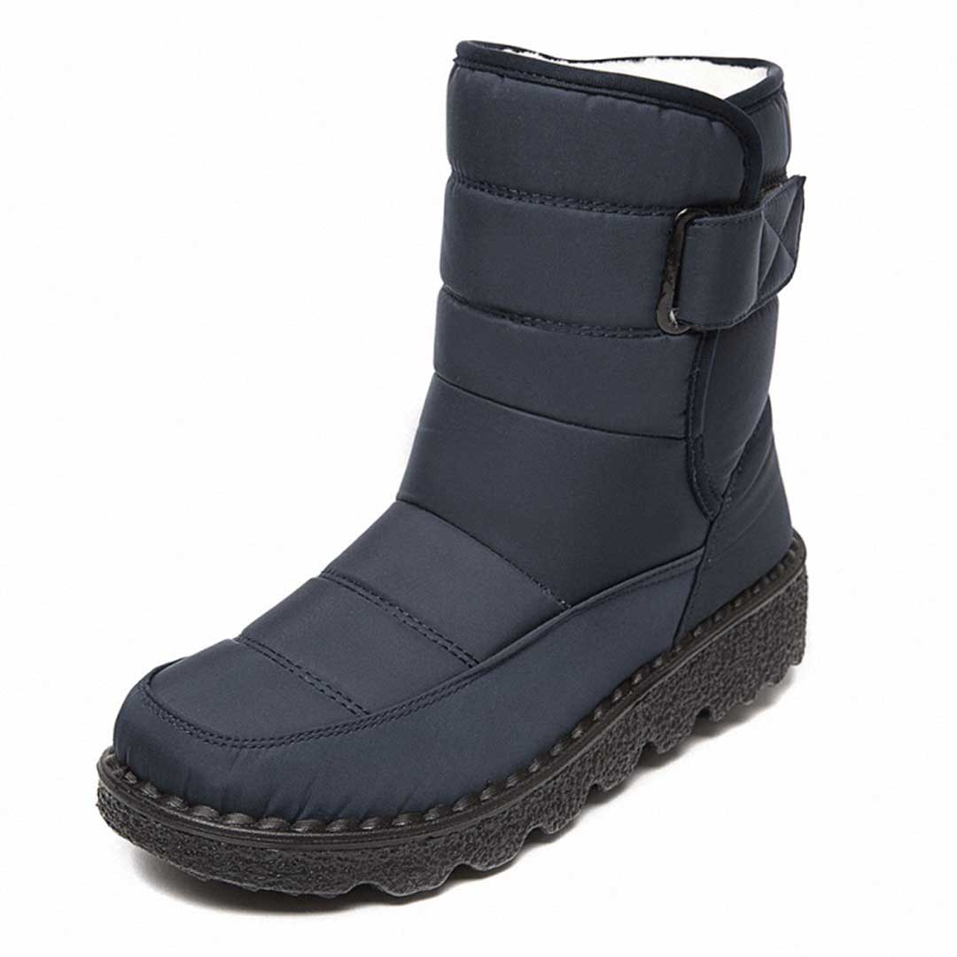 Warm Lined Snow Boots Perfect for Winter
