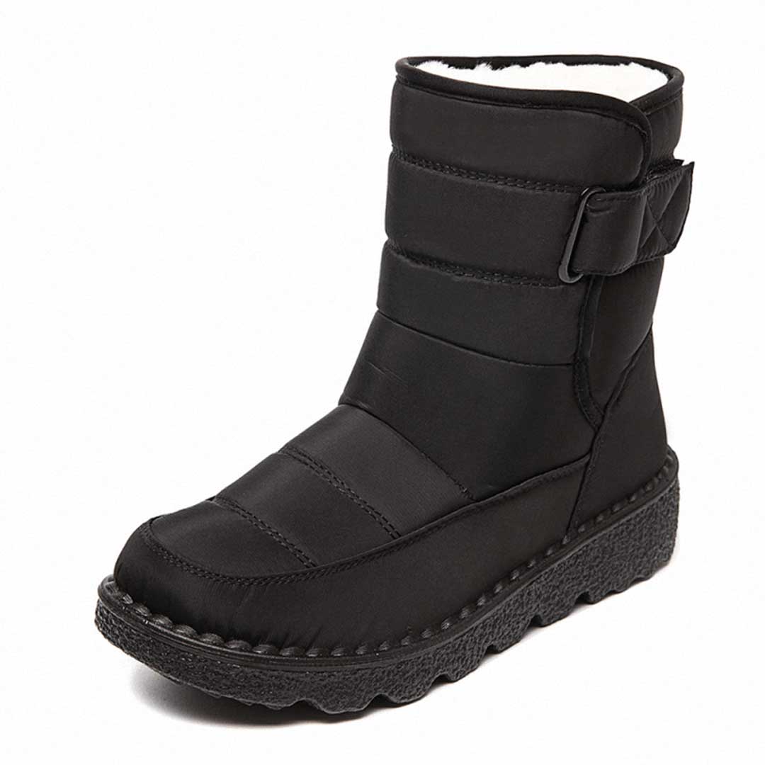 Warm Lined Snow Boots Perfect for Winter
