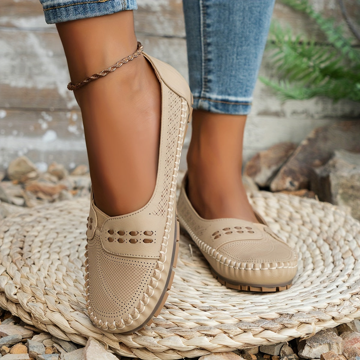 Flat Orthopedic Shoes for Women – Lightweight